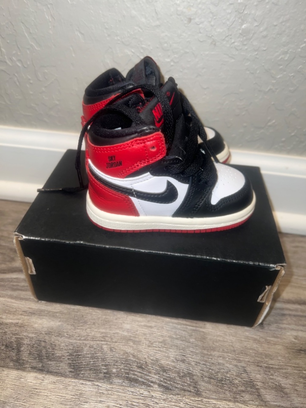 Jordan - Picture 2 of 5